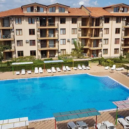 Complex Nestinarka Tsarévo