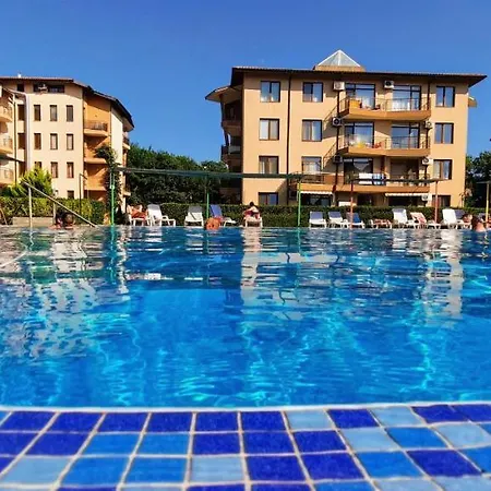 Complex Nestinarka Tsarévo