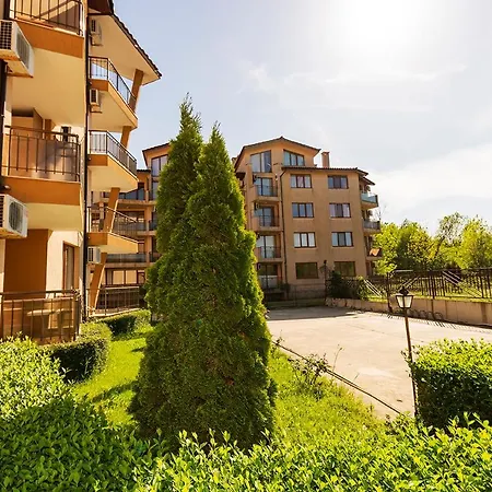 Apartment Complex Nestinarka